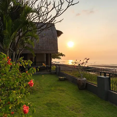 Villa Hikume - Relax In A Private Beachfront Villa